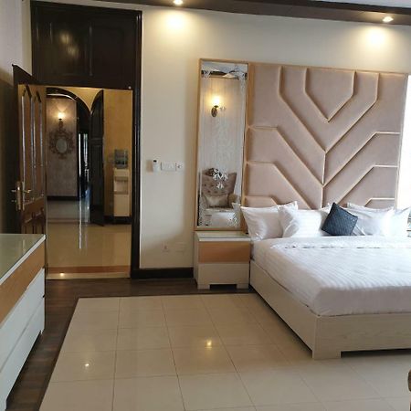 Royal Villa F-10/2 Islamabad Zewnętrze zdjęcie