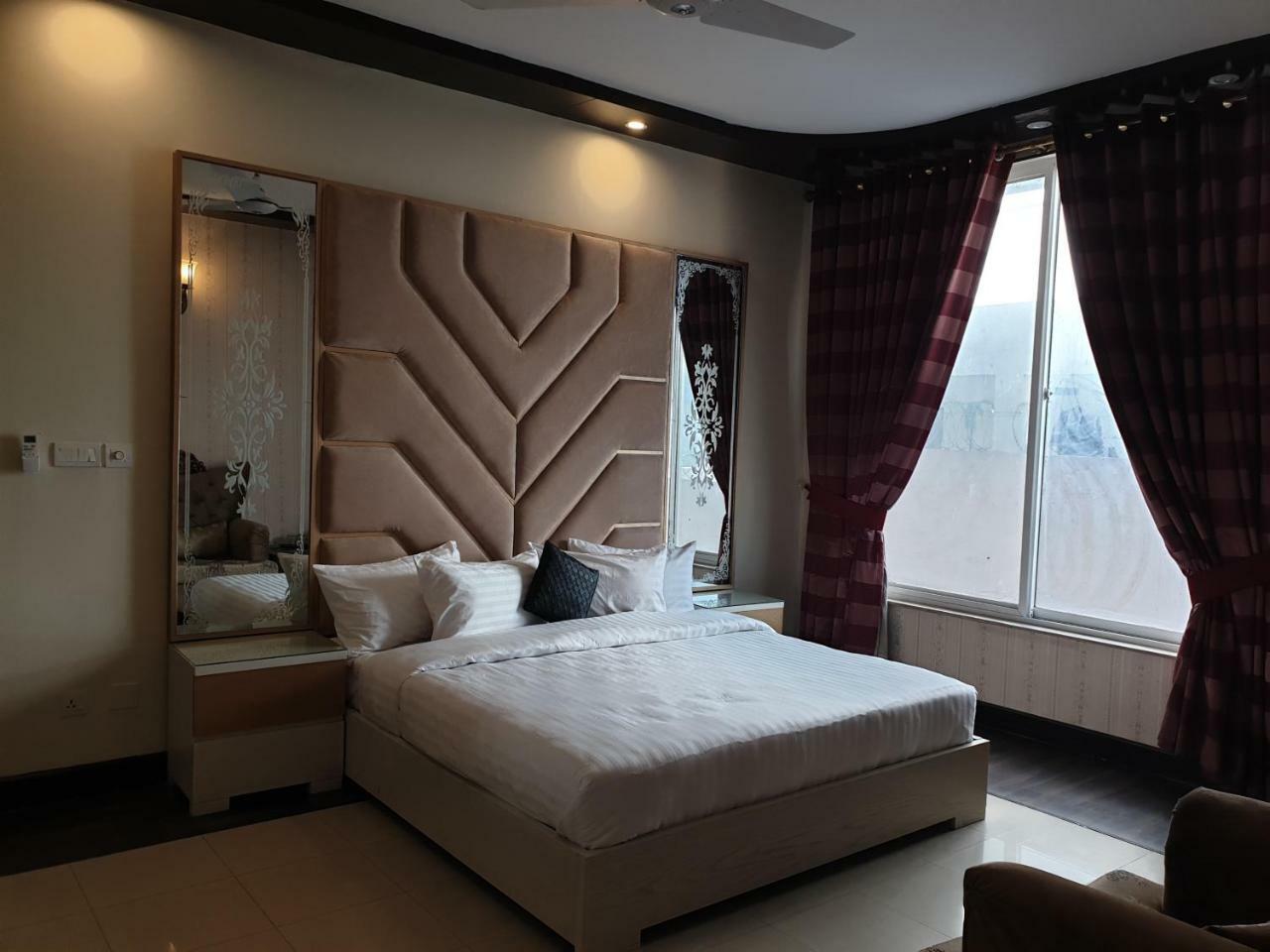 Royal Villa F-10/2 Islamabad Zewnętrze zdjęcie